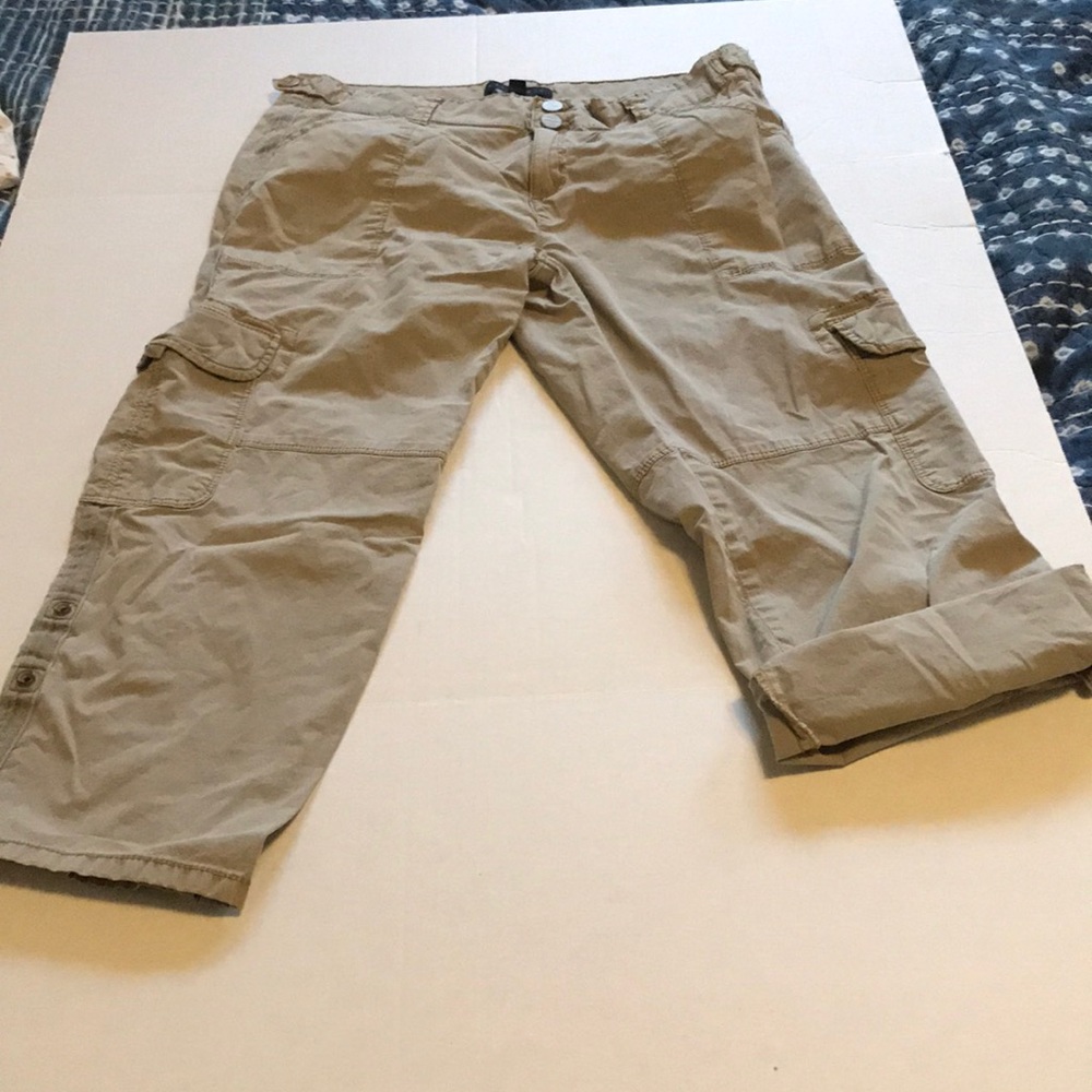 Sanctuary Roll Up Capri Cargo Pants